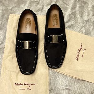 Salvatore Ferragamo Black Calf Suede Drivers Size 9EE